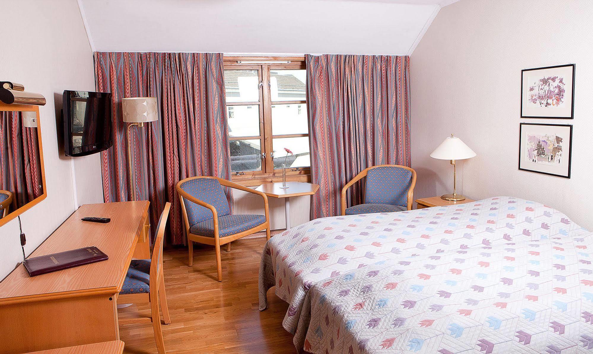 Verdal Hotell Verdalsora Esterno foto