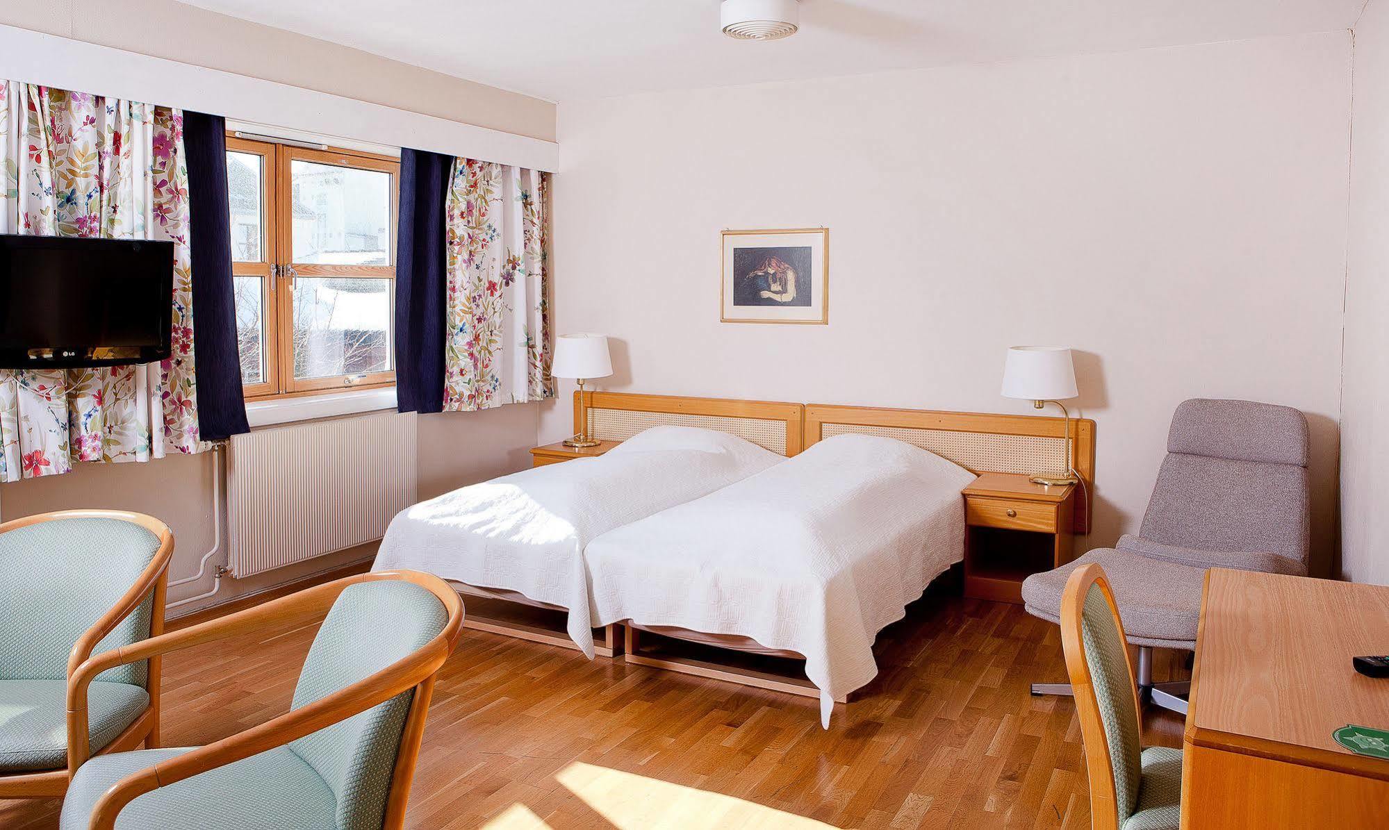 Verdal Hotell Verdalsora Esterno foto