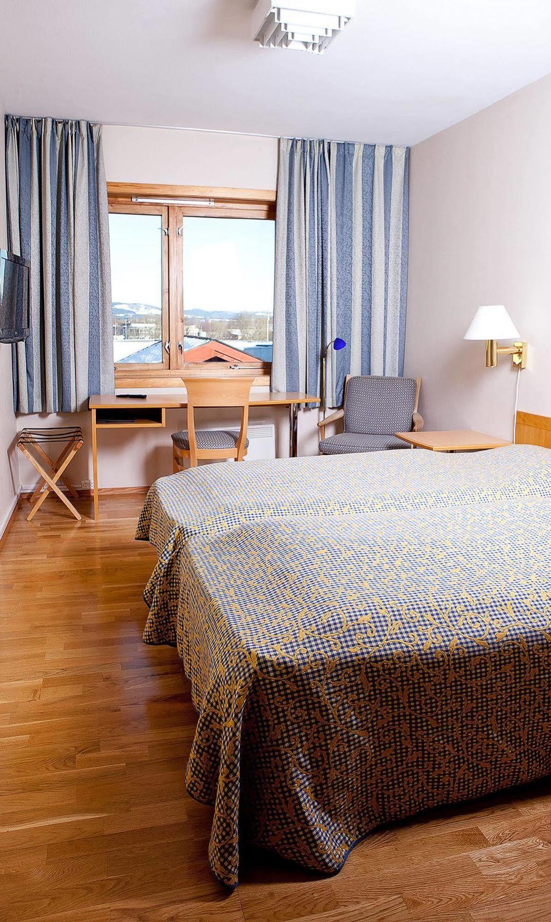 Verdal Hotell Verdalsora Esterno foto