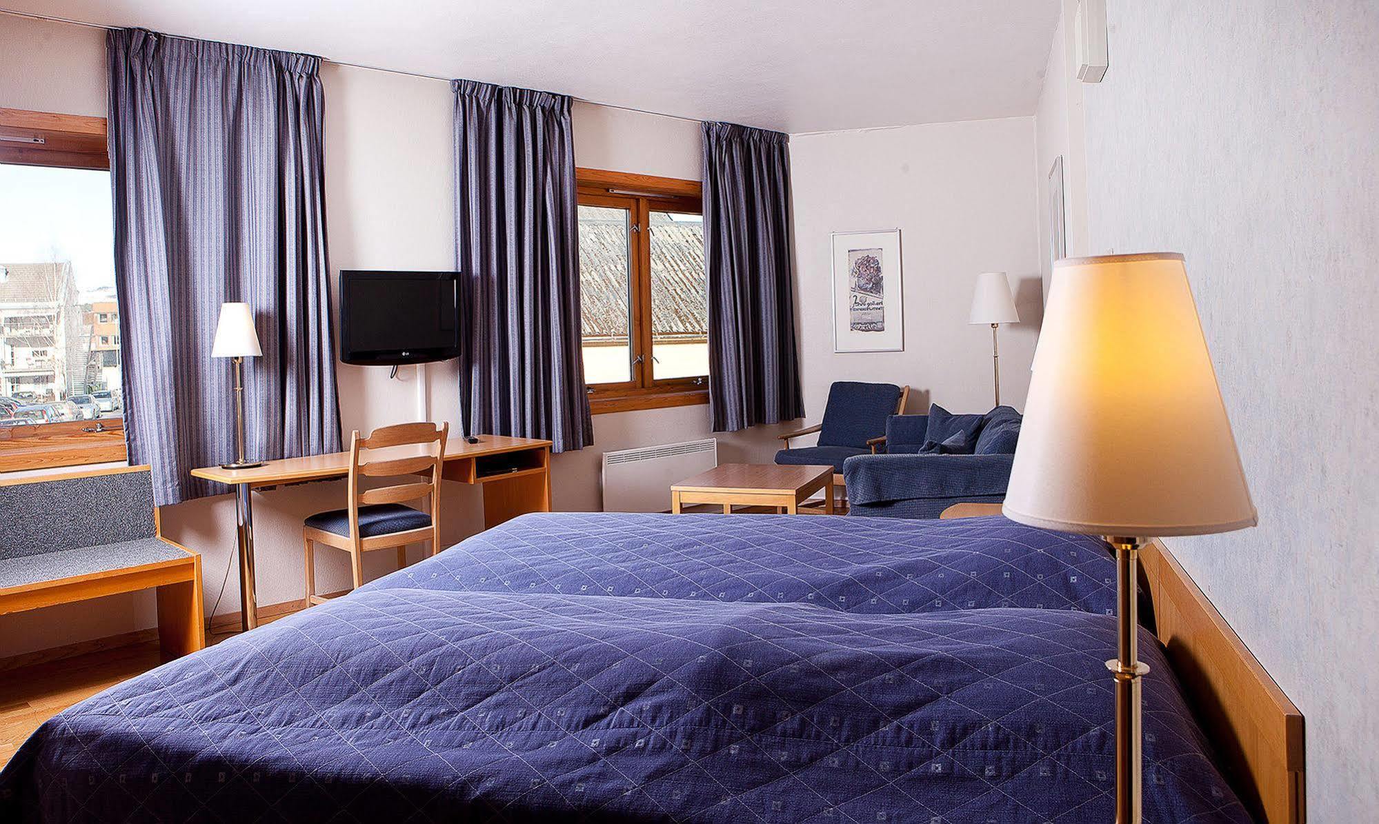 Verdal Hotell Verdalsora Esterno foto